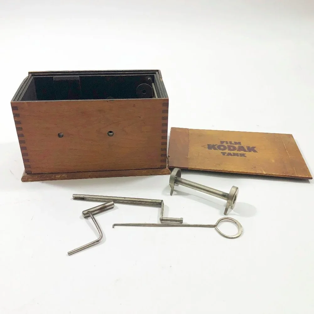 Vintage Kodak Wood Film Tank 6.5x4x4 inches